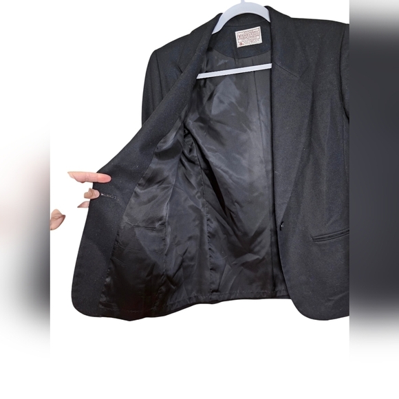 Vintage black wool Pendleton blazer. S/M - Picture 3 of 5